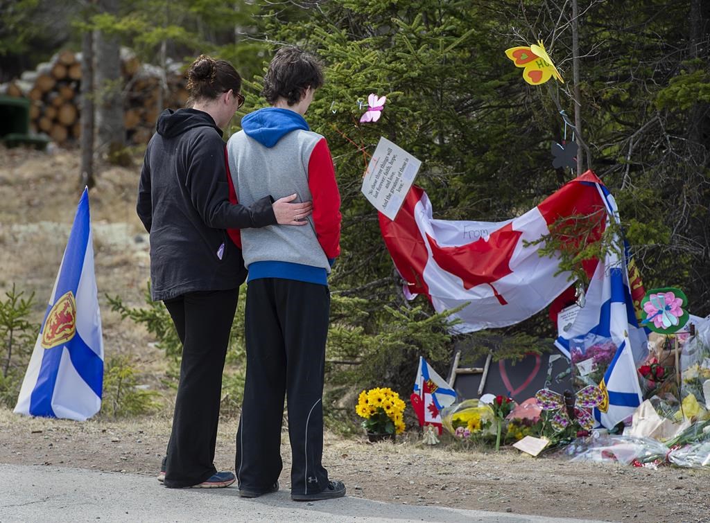 Tuerie en Nouvelle-Écosse: des questions persistent sur l’enquête publique qui débute