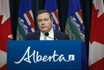 Alberta: Jason Kenney annoncera sa décision sur les assouplissements samedi
